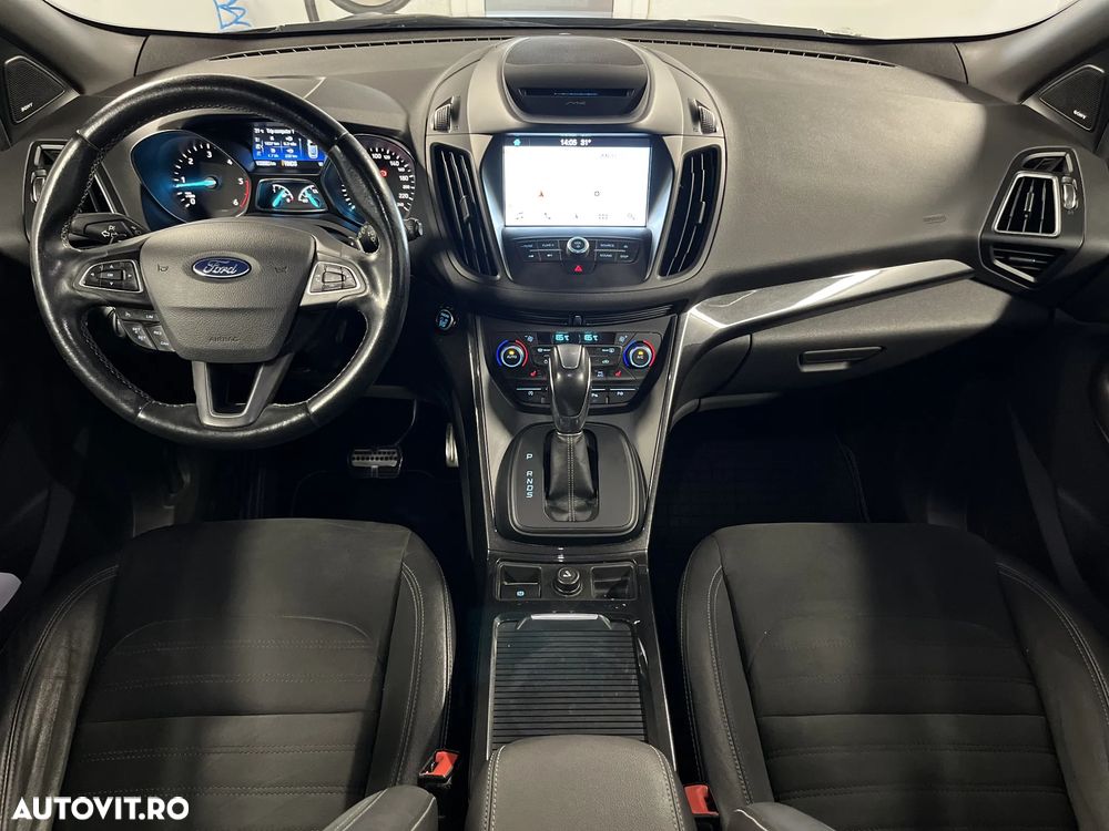 Ford Kuga 2.0 TDCi 4WD Powershift ST-Line - 13