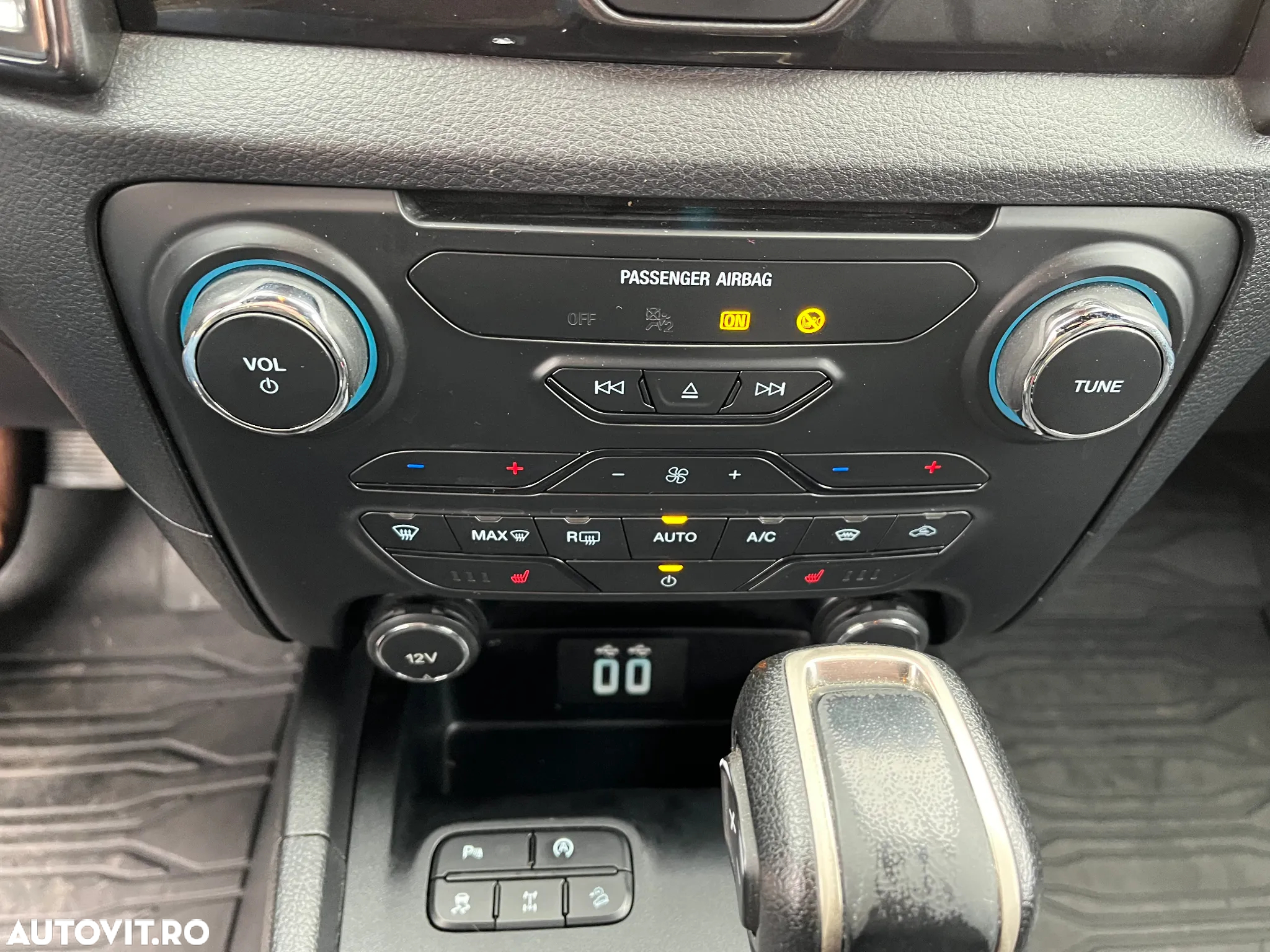 Ford Ranger Pick-Up 2.0 EcoBlue 213 CP 4x4 Cabina Dubla Wildtrack Aut. - 15