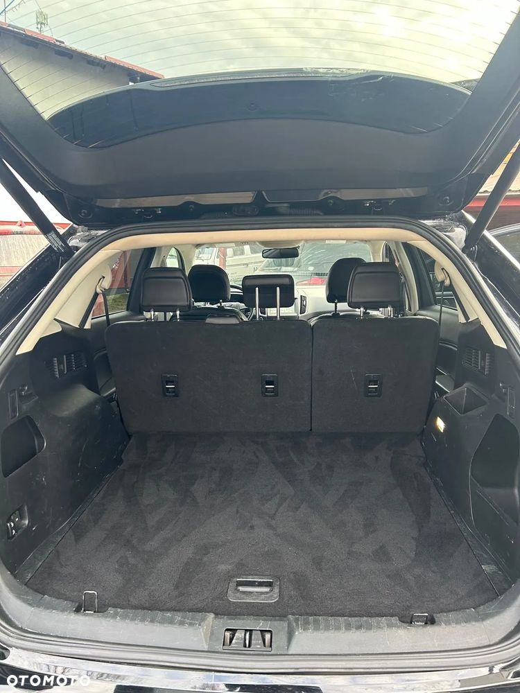 Ford Edge - 12