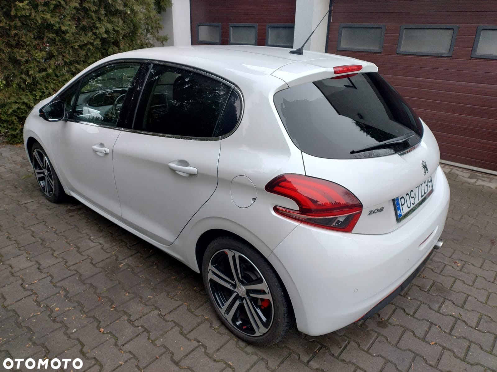 Peugeot 208 - 7