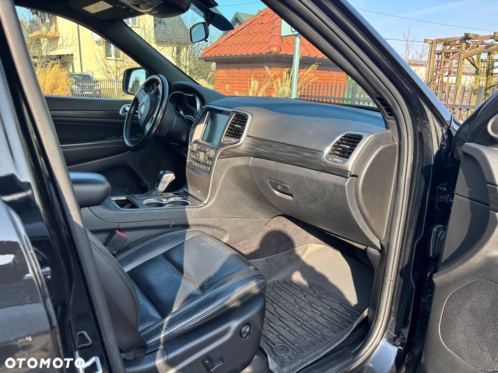 Jeep Grand Cherokee 3.6 V6 Laredo - 12