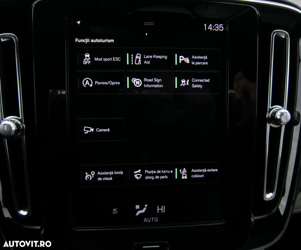 Volvo XC 40 D3 AWD Geartronic Momentum - 17