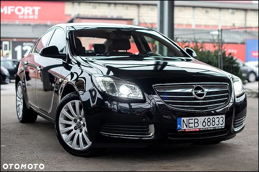 Opel Insignia - 1
