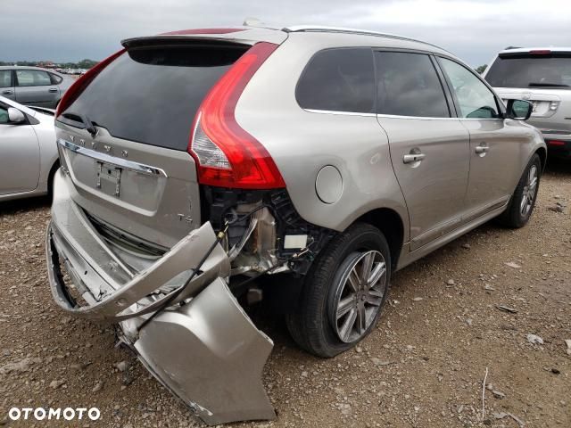 Volvo XC 60 - 13
