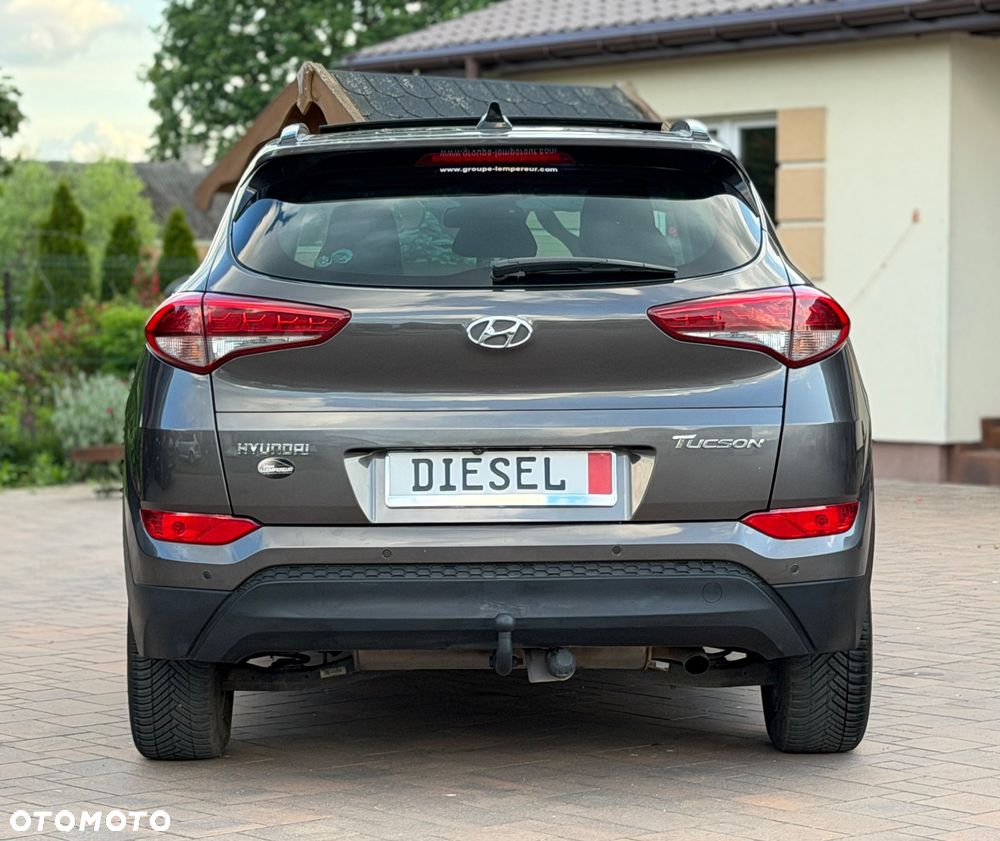 Hyundai Tucson 1.7 CRDI BlueDrive Comfort 2WD - 18
