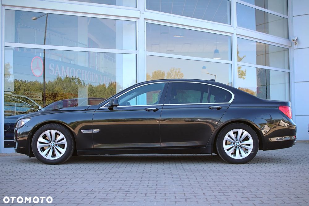 BMW Seria 7 740d xDrive - 10