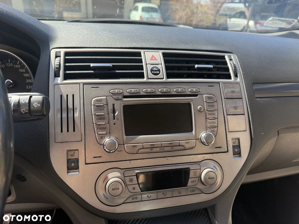 Ford Kuga 2.0 TDCi Titanium FWD - 14