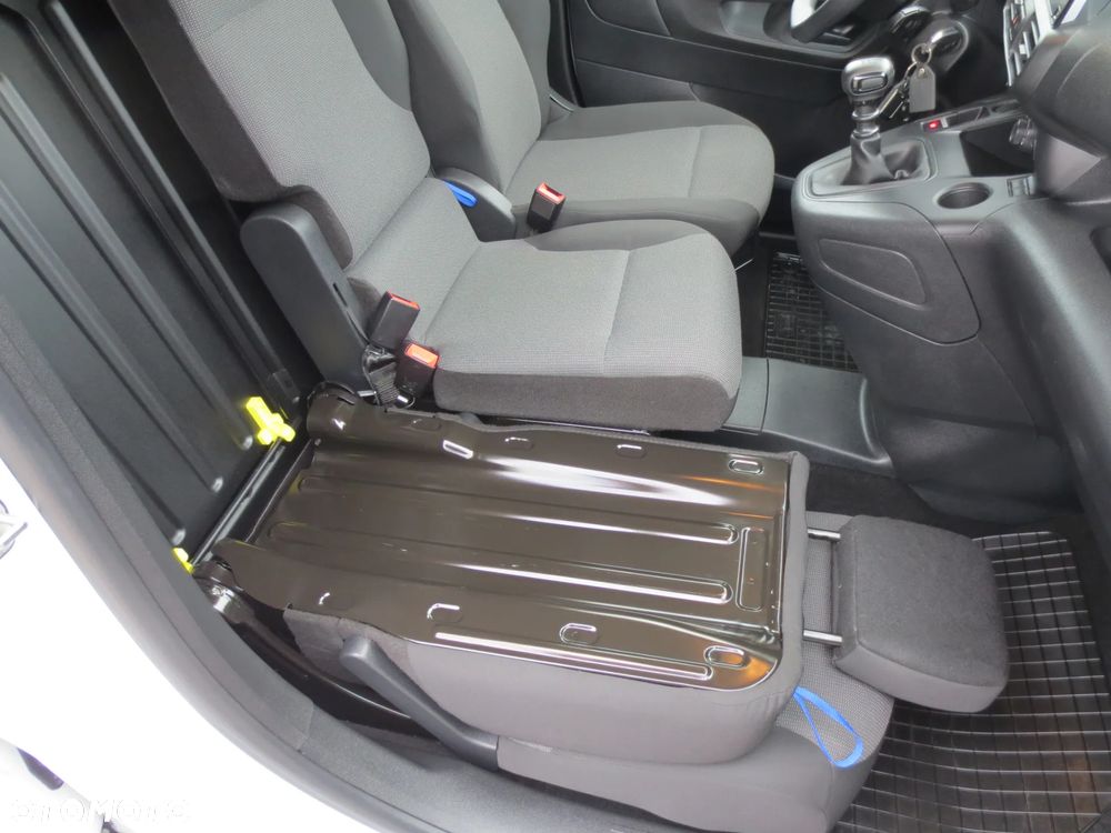 Peugeot PARTNER LONG ORYGINAŁ LAKIER i NISKI PRZEBIEG SALON PL. - 15