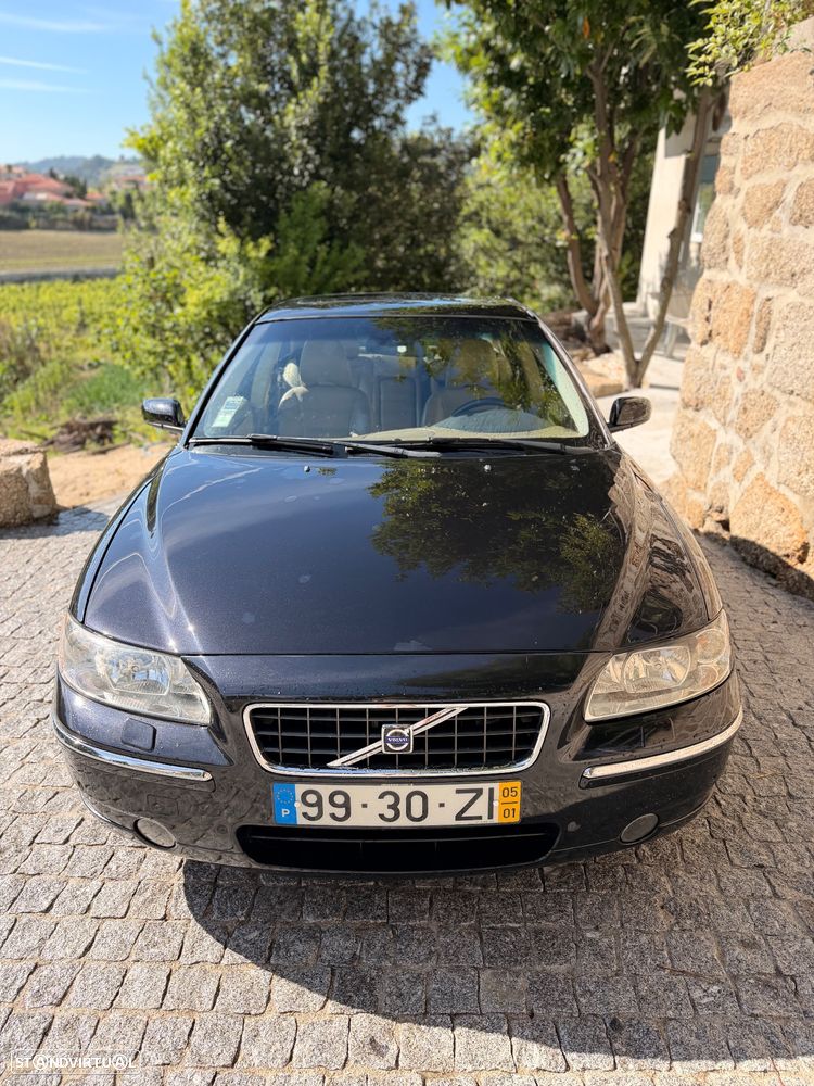 Volvo S60 2.4 D5 Nivel 2 - 1