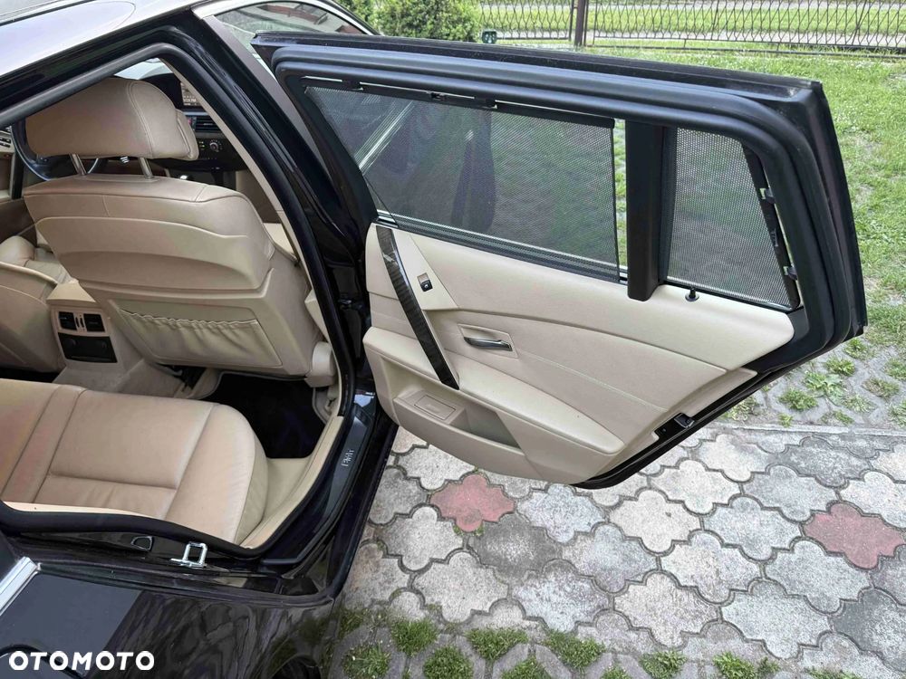 BMW Seria 5 530i - 18