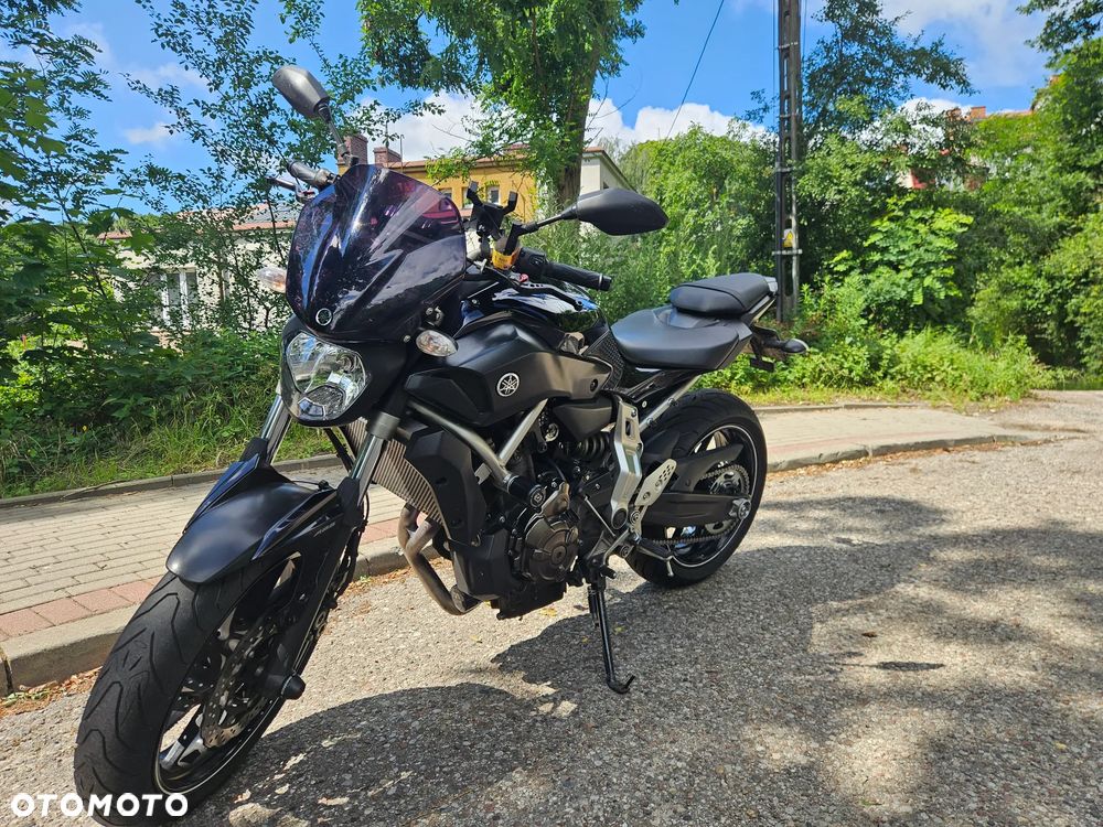 Yamaha MT - 6