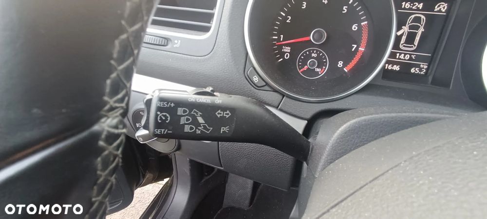 Volkswagen Golf VII 1.2 TSI BMT Trendline - 17