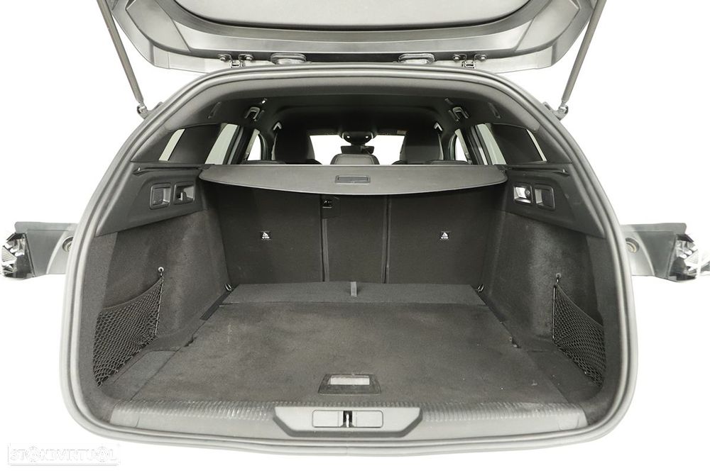 Peugeot 308 SW 1.2 PureTech GT EAT8 - 22