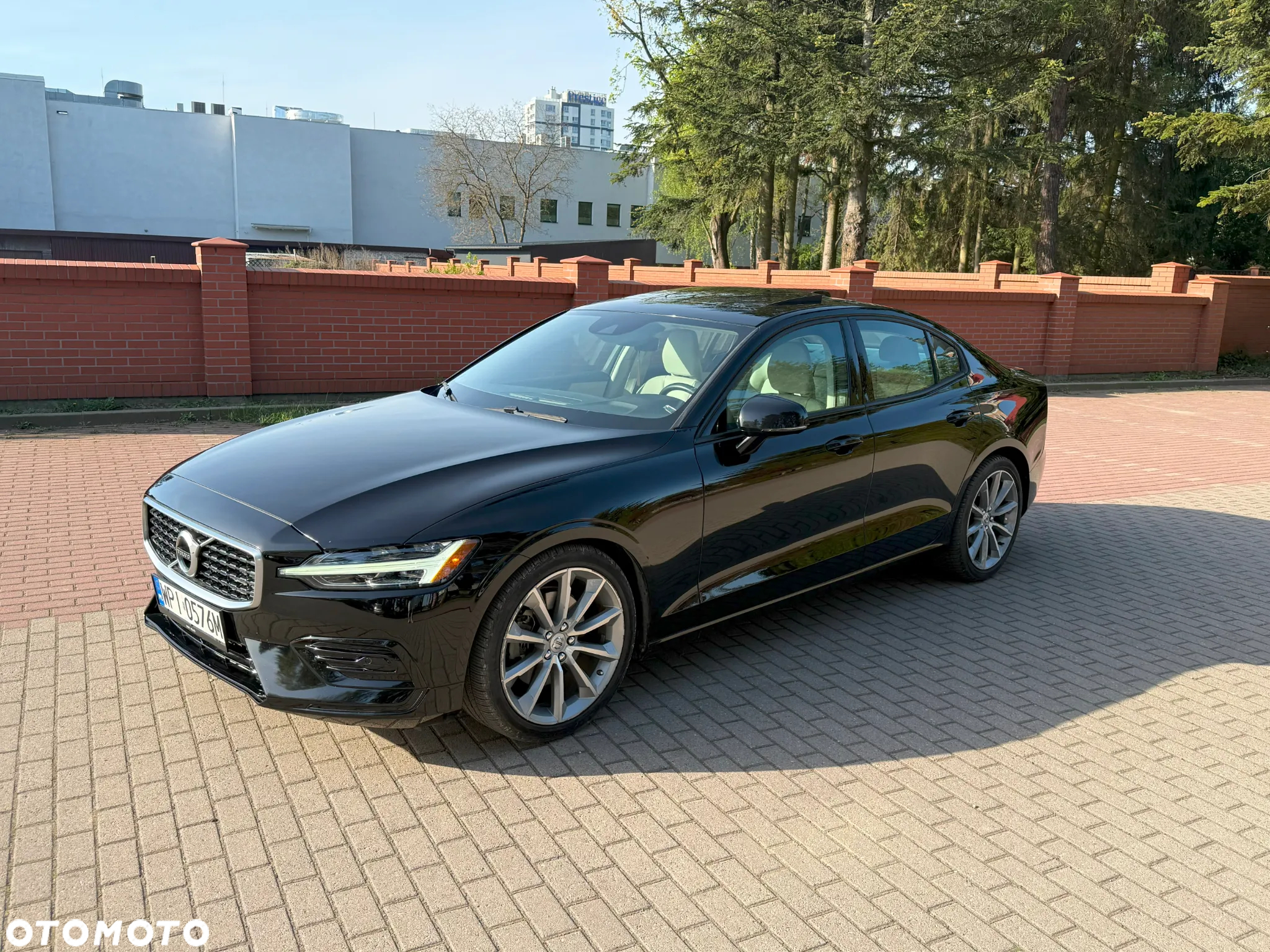 Volvo S60 T5 Momentum Pro - 10