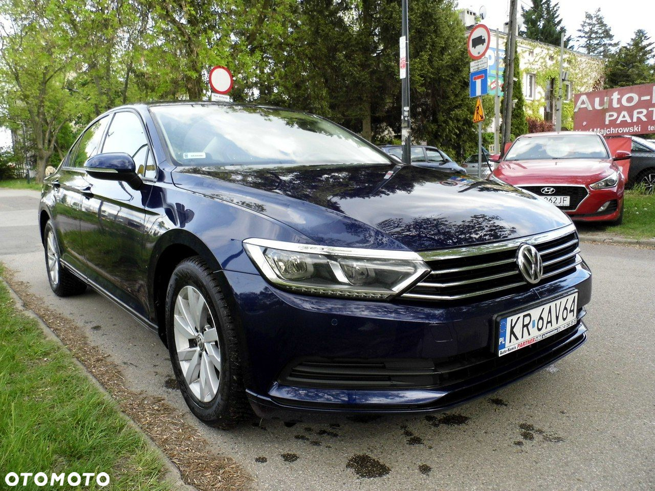 Volkswagen Passat - 2