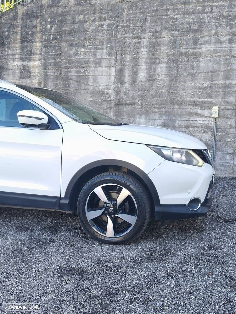 Nissan Qashqai 1.5 dCi N-Connecta - 41