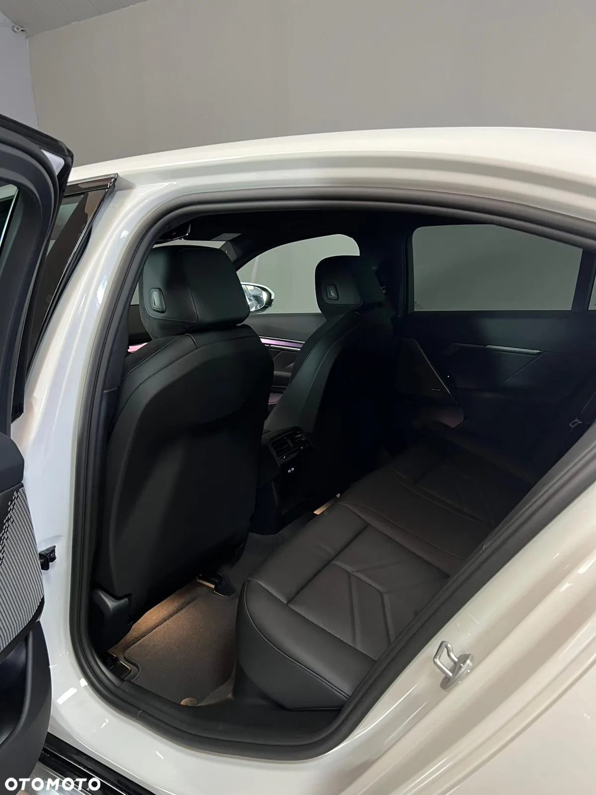 BMW Seria 5 - 24