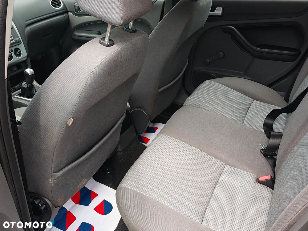 Ford Focus 1.8 TDCi Titanium - 10