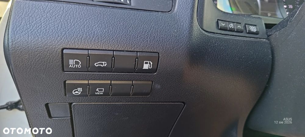 Lexus RX - 13