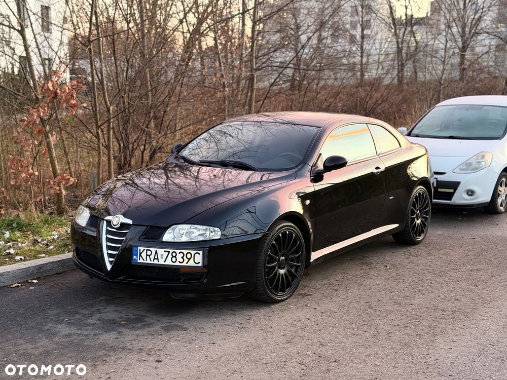 Alfa Romeo GT 2.0JTS Black Line - 29