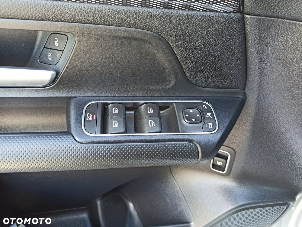 Mercedes-Benz Klasa B 220 4-Matic Progressive 7G-DCT - 21