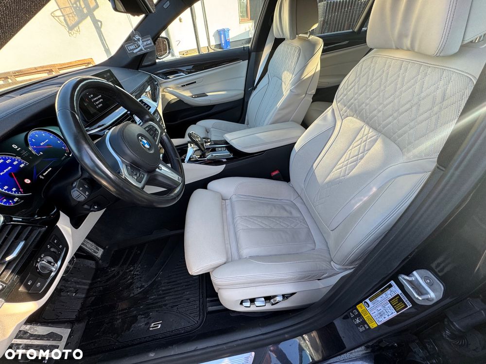 BMW Seria 5 540i xDrive M Sport sport - 11