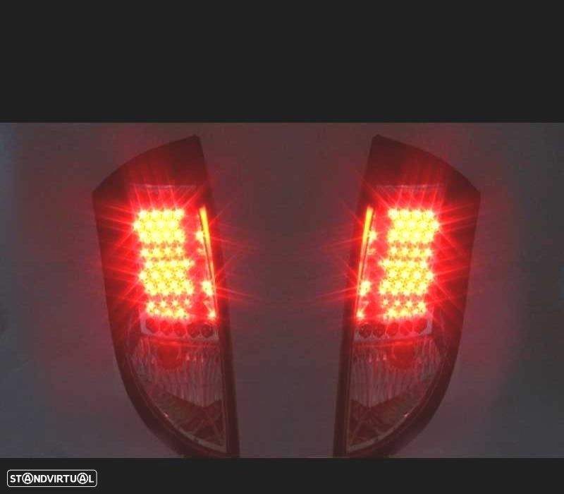 FAROLINS TRASEIROS LED PARA FORD FOCUS 98-04 - 2