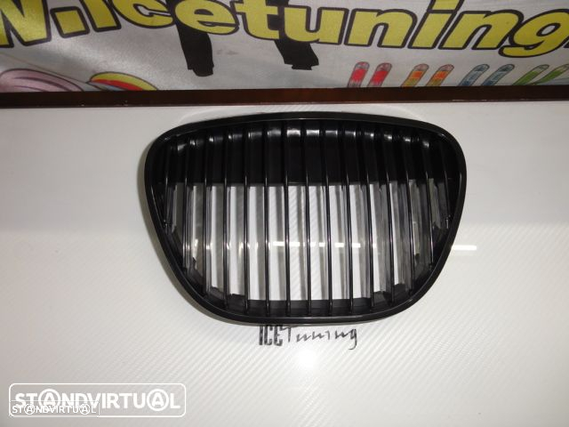 Grelha frontal sem símbolo Seat Ibiza 6L 2002-2008 ABS(plástico) C/2 anos de garantia - 9
