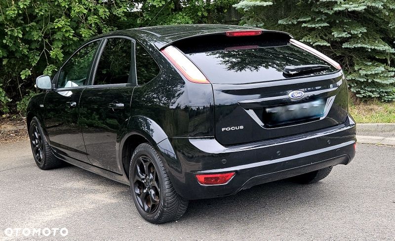 Ford Focus 1.6 16V Black Magic - 13