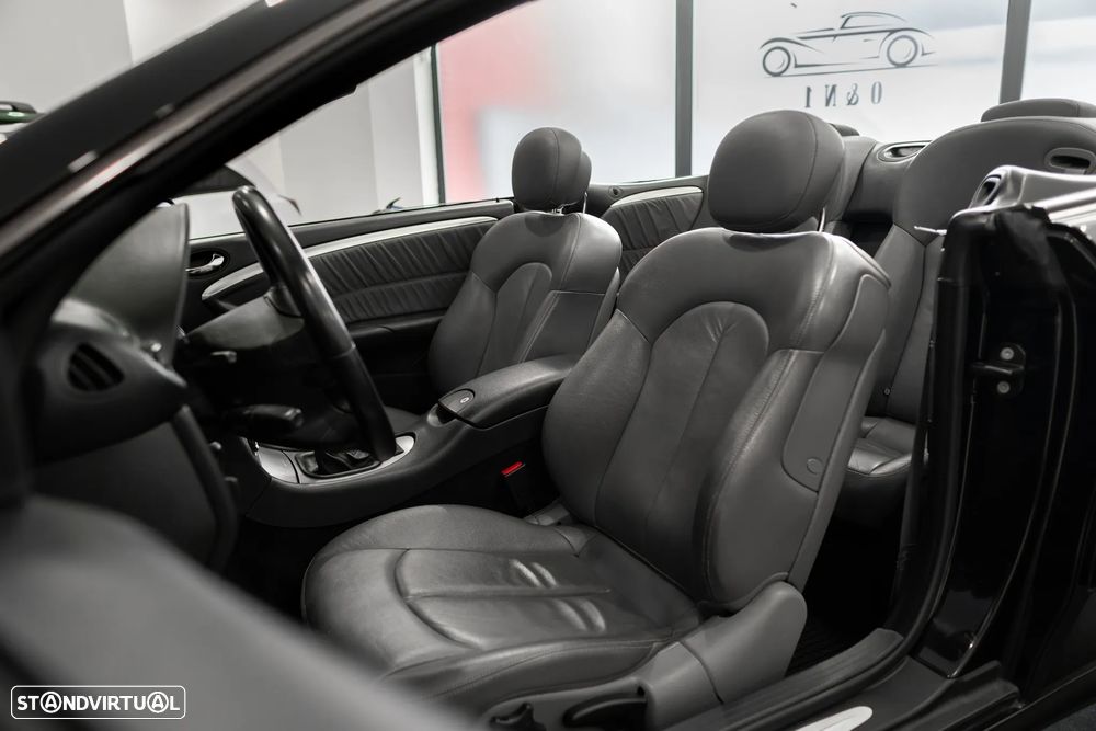 Mercedes-Benz CLK 320 CDI Avantgarde - 40