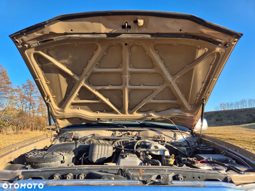 Toyota Land Cruiser - 34
