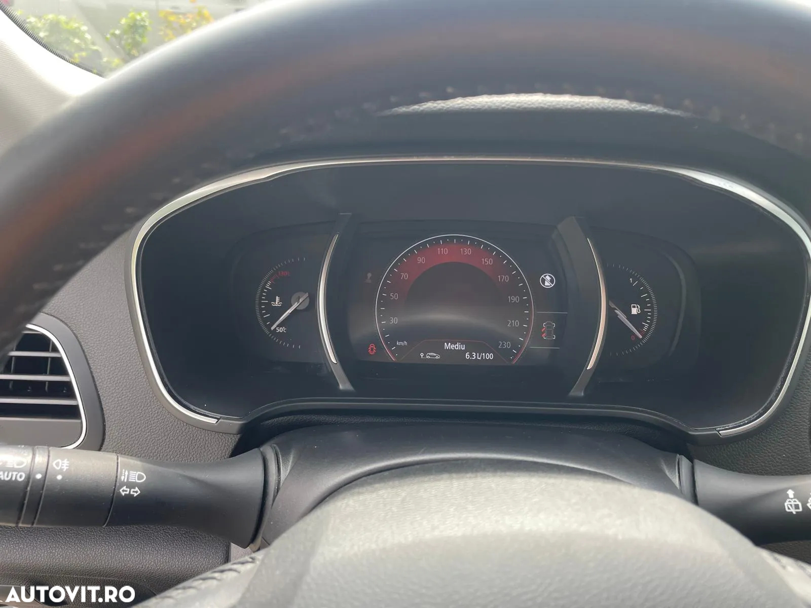 Renault Megane Grandtour ENERGY TCe 115 LIMITED - 11