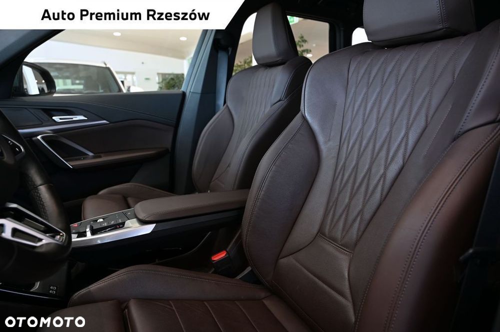 BMW X1 - 10