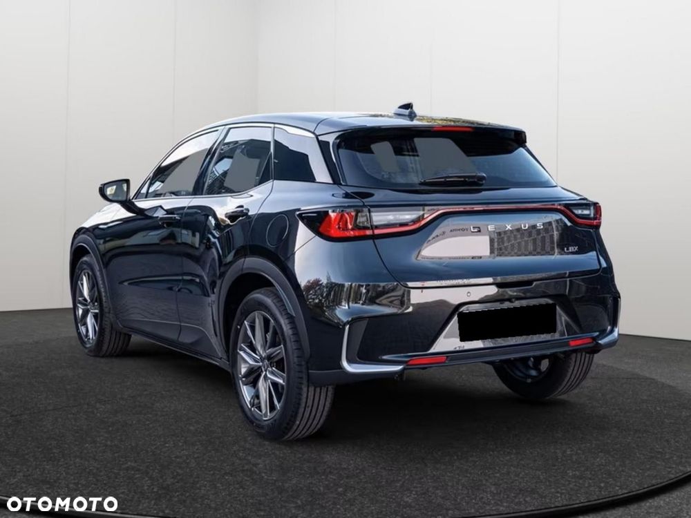 Lexus LBX 1.5 Hybrid - 5