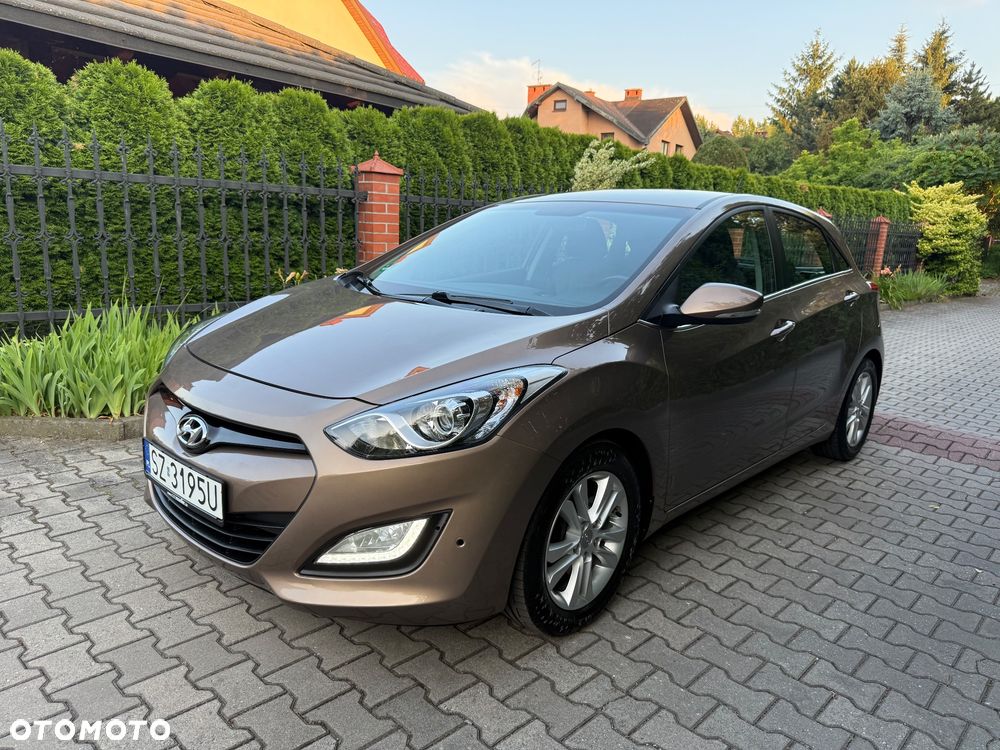 Hyundai i30 1.6 Fifa World Cup Edition - 36