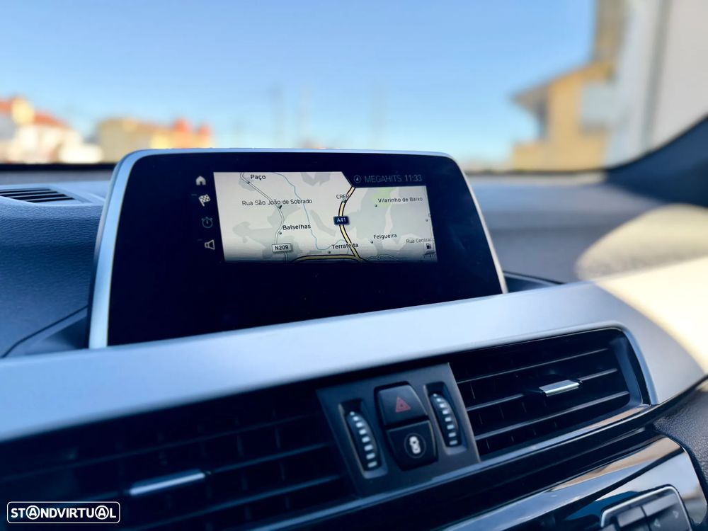 BMW X1 16 d sDrive Auto Advantage - 23