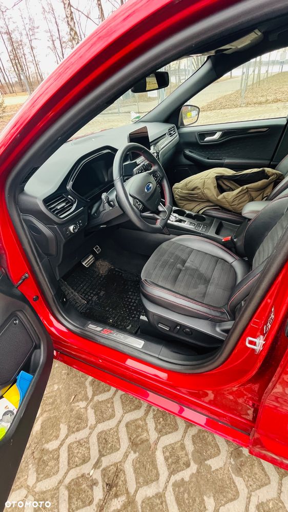 Ford Kuga 2.0 EcoBlue AWD ST-Line X - 12