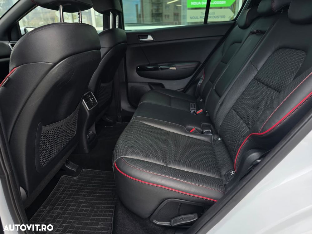 Kia Sportage 2.0 CRDI AWD Eco-Dynamics+ (48V M-H) Aut. GT LINE - 24