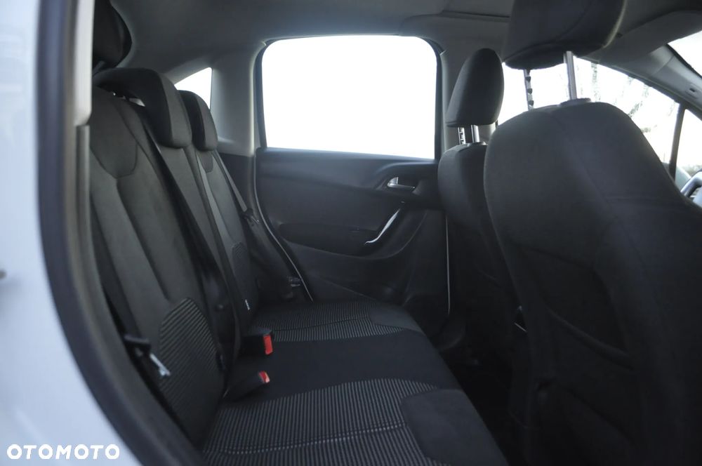 Citroën C3 1.2 e-VTi Exclusive ETG - 6