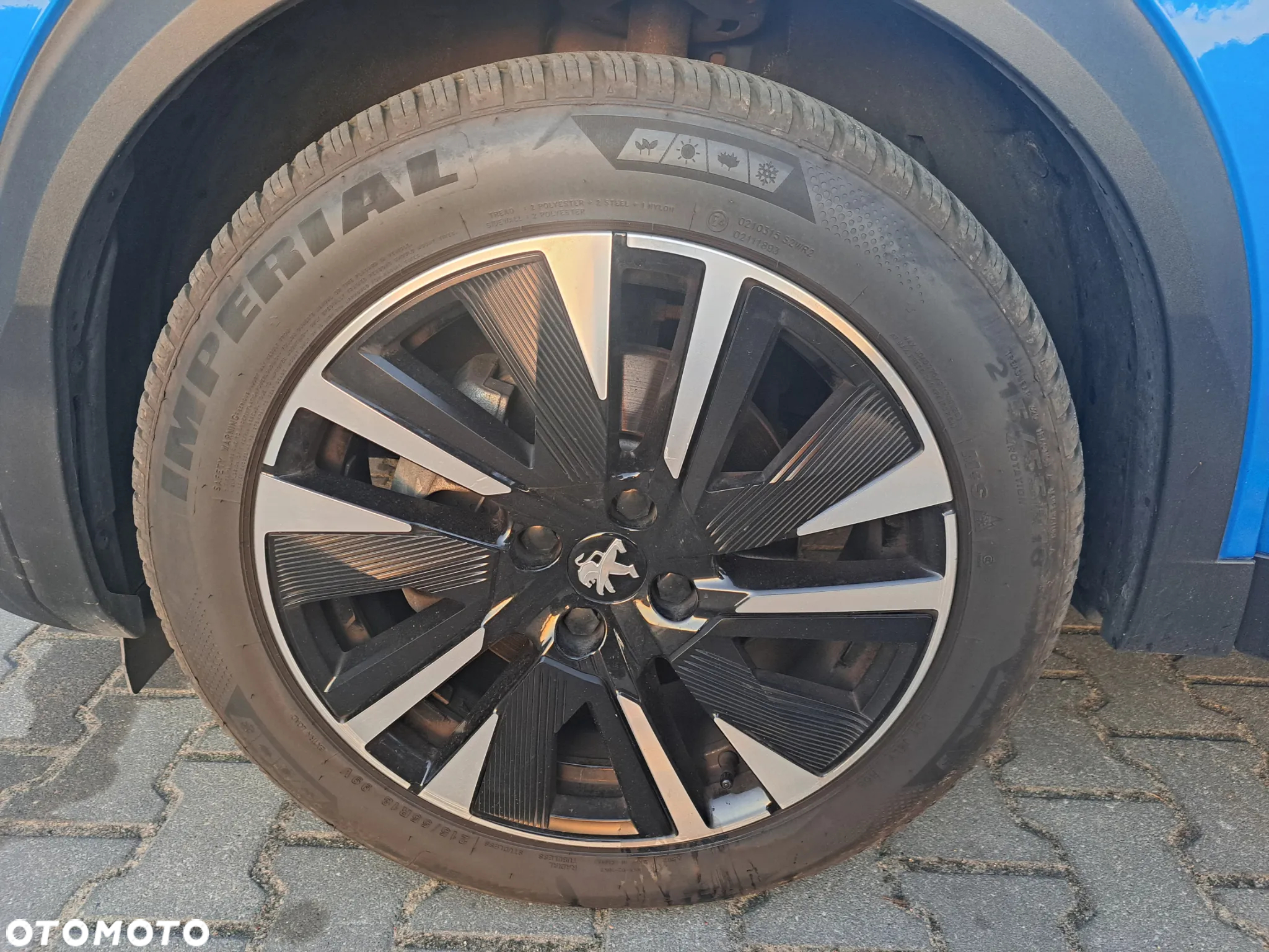 Peugeot 2008 e-2008 GT - 25