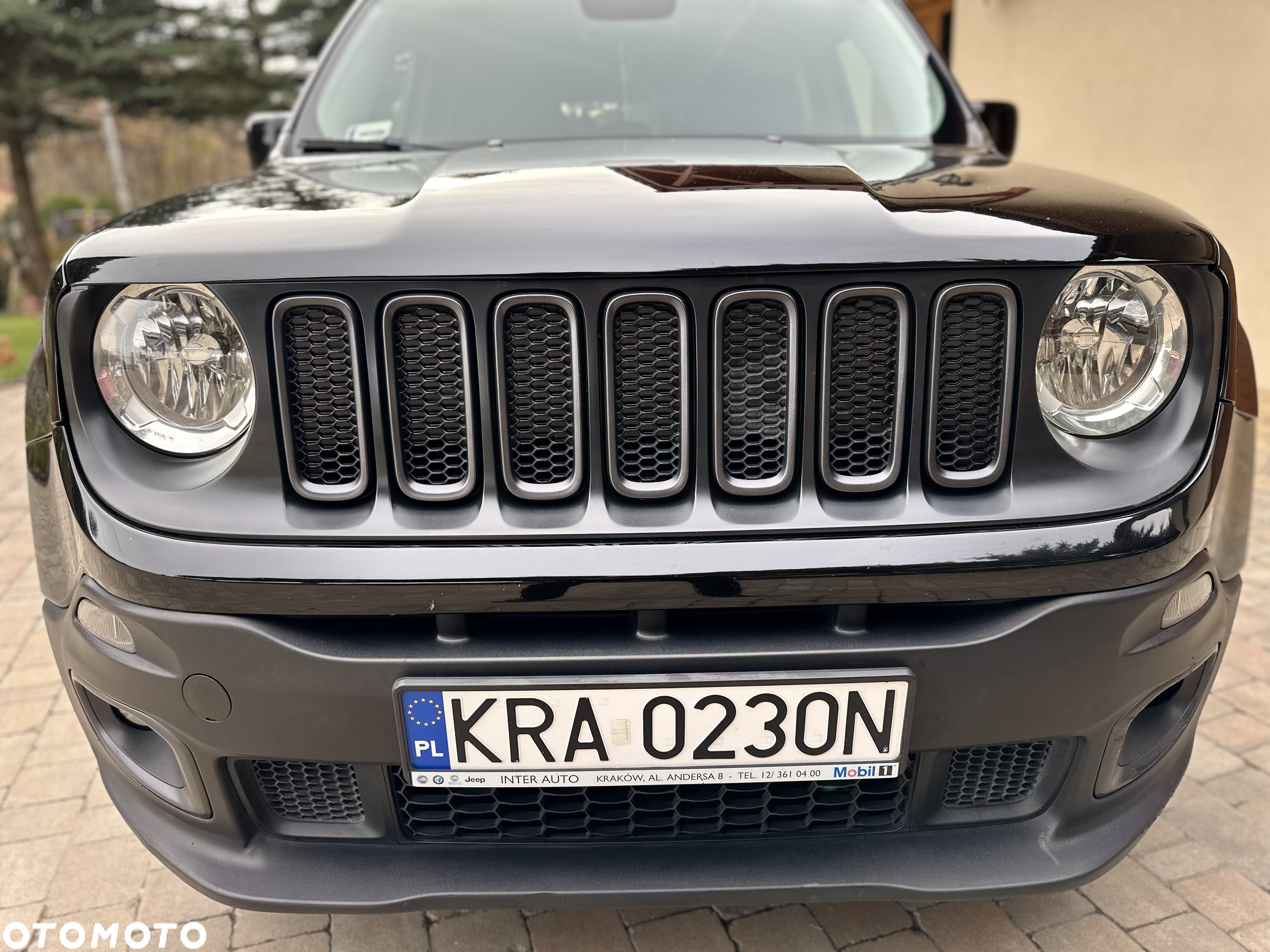 Jeep Renegade - 12