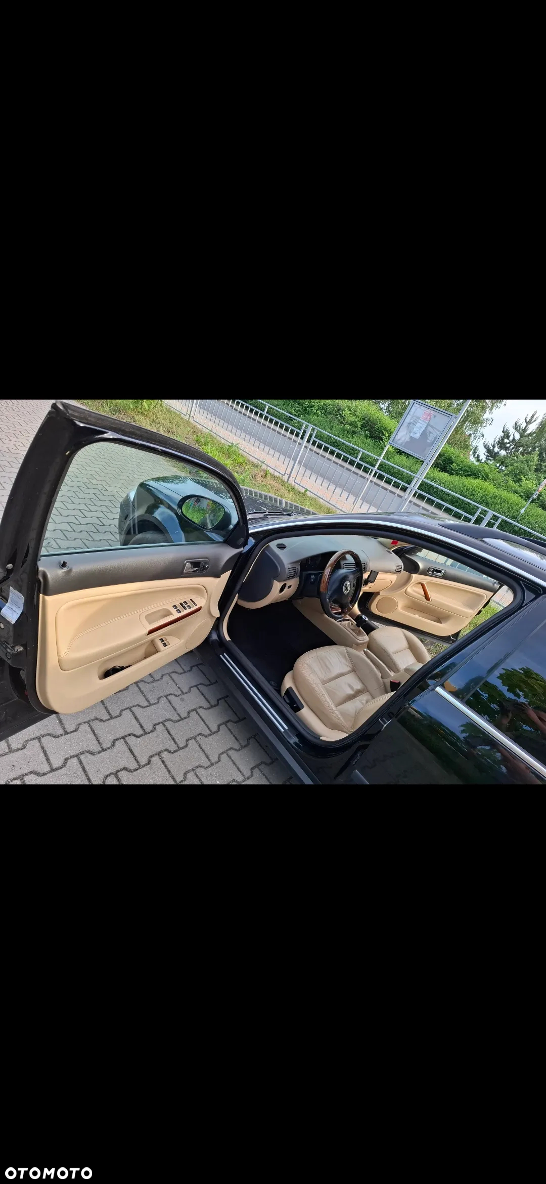 Volkswagen Passat 1.9 TDI Comfortline - 11
