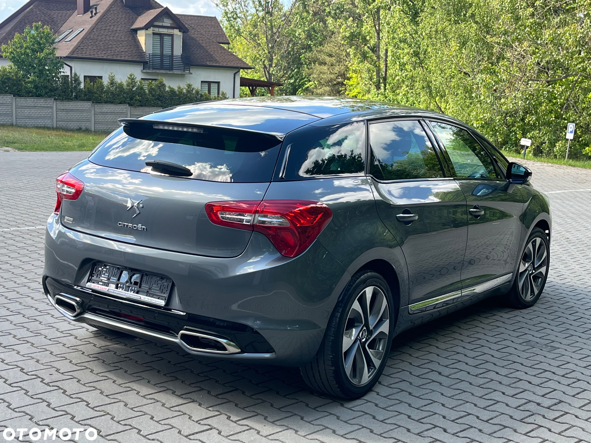 Citroën DS5 HDi 165 SportChic - 5