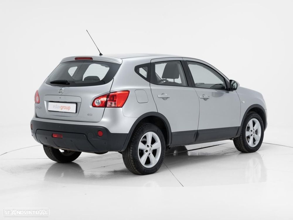 Nissan Qashqai - 4