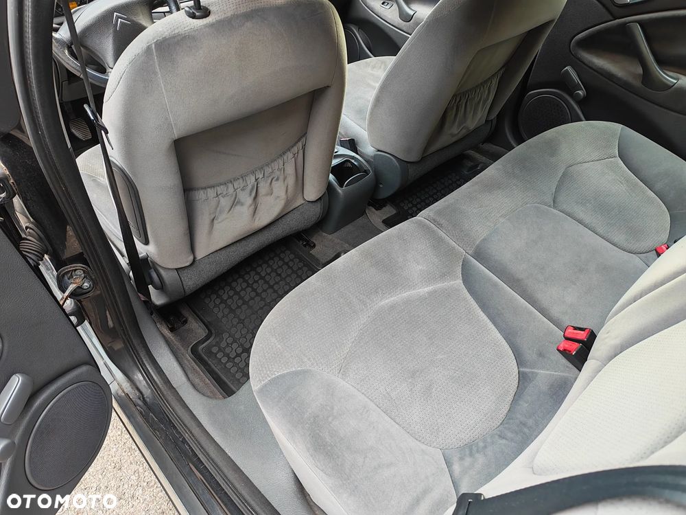 Citroën C5 II 1.8i 16V - 10