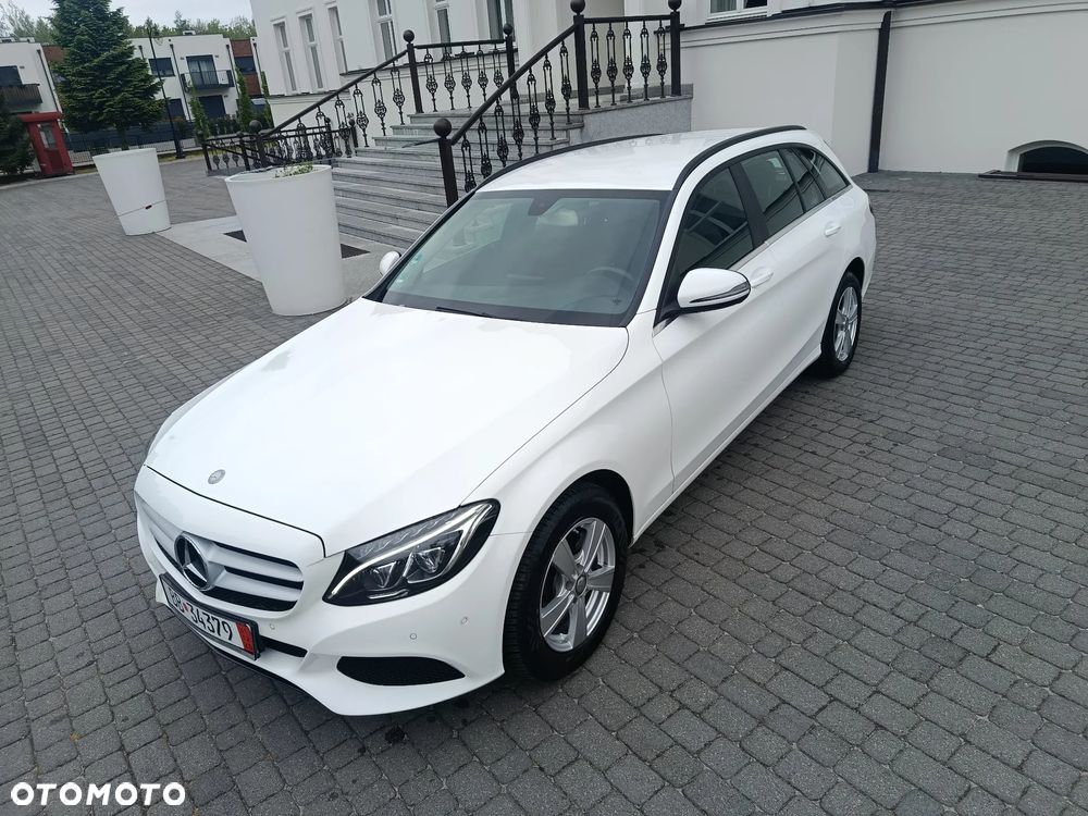 Mercedes-Benz Klasa C 200 BlueTEC 7G-TRONIC Edition 1 - 16
