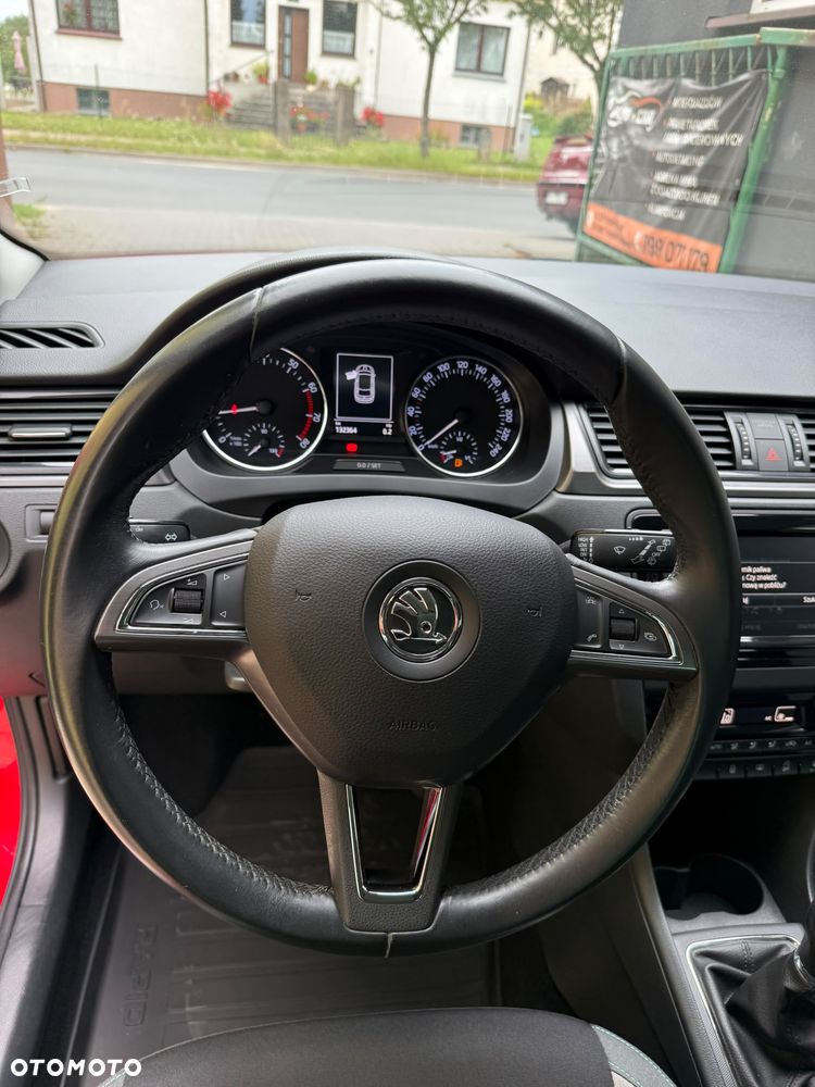 Skoda RAPID - 15