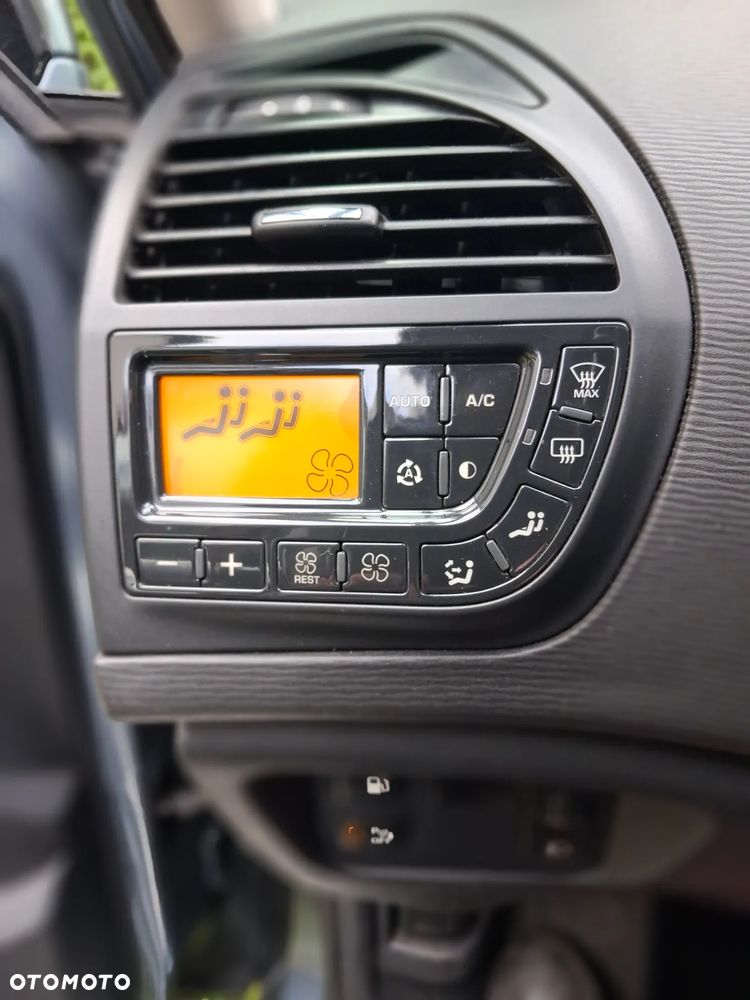 Citroën C4 Picasso 2.0 HDi FAP Exclusive - 5