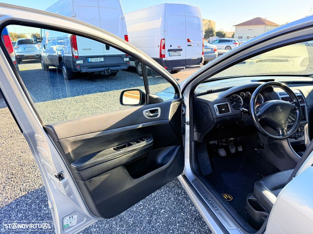 Peugeot 307 SW 1.6 HDi FAP Sport - 16