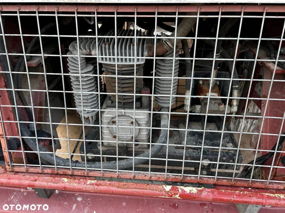 Renault Malowarka Pasów Drogowych / Malowarka Drogowa /THOMAS - 17